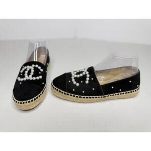 Chanel Size 7/EU 38 Leather Suede Faux Pearls Espadrille P130